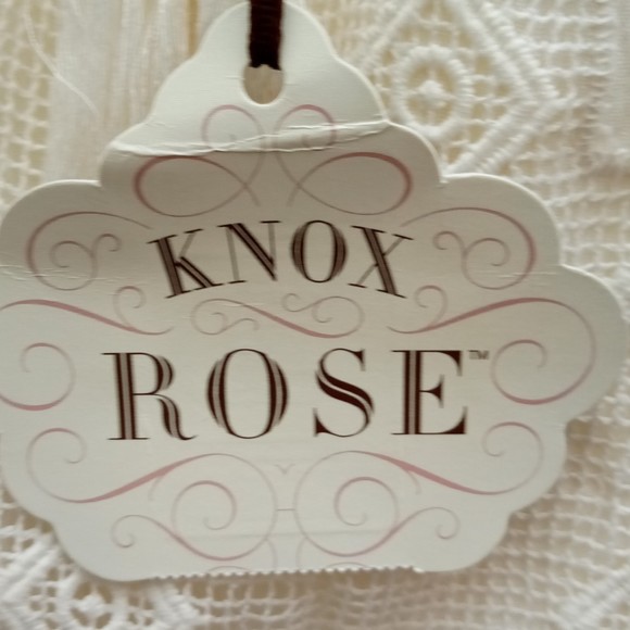 NWT Knox Rose Lace Blouse with Angel Sleeves in size XS/S - Picture 8 of 12